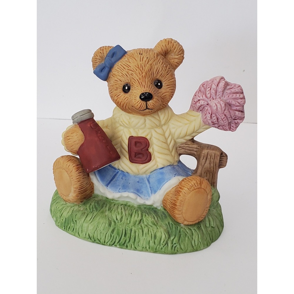Home Interiors Game-Day Bears Cheerleader Figurine 14981-98 Porcelain Bear